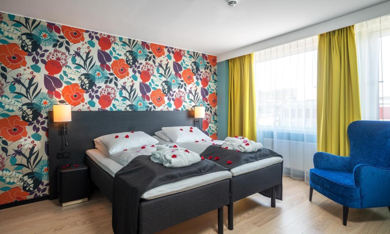 Thon Hotel Харстад Экстерьер фото
